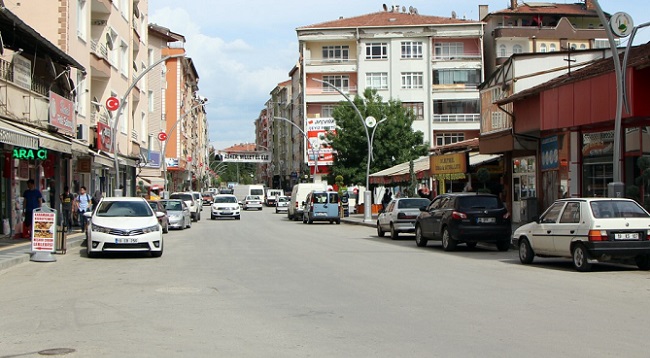 AKŞAMLARI BU CADDE TRAFİĞE KAPATILACAK