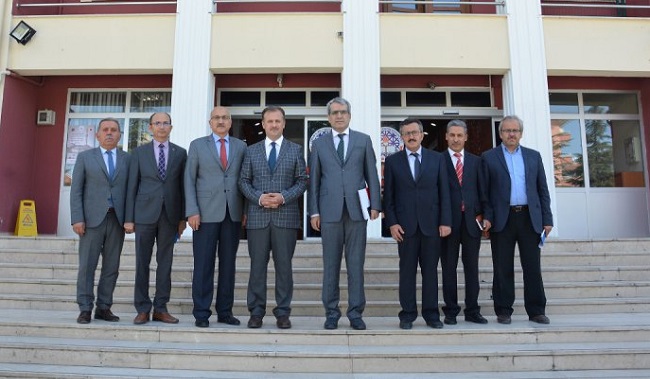 ÖZEL KURUMLARDA İNCELEMELERDE BULUNDU