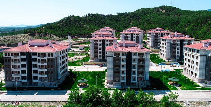 198 AİLEYE EVLERİ TESLİM EDİLDİ