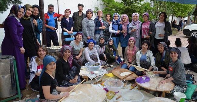 ÖĞRENCİLER YETENEKLERİNİ SERGİLEDİ