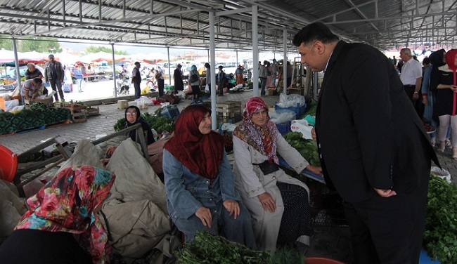 SEMT PAZARINDA DESTEK İSTEDİ