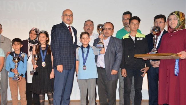 ZEKA OYUNLARINDA ÖDÜLLER VERİLDİ