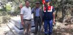 ŞEHİDİN MEZARINI JANDARMA YENİLEDİ