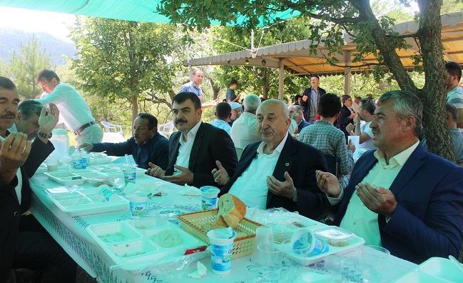 ZEYTİN DERESİ ŞÜKÜR DUASINA ÇIKTI