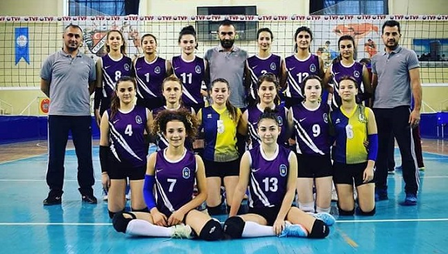 İŞTE ÇORUM’UN BAYAN VOLEYBOL TAKIMI