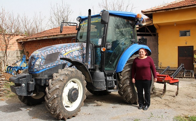 KADIN ÇİFTÇİNİN ÖRNEK BAŞARISI