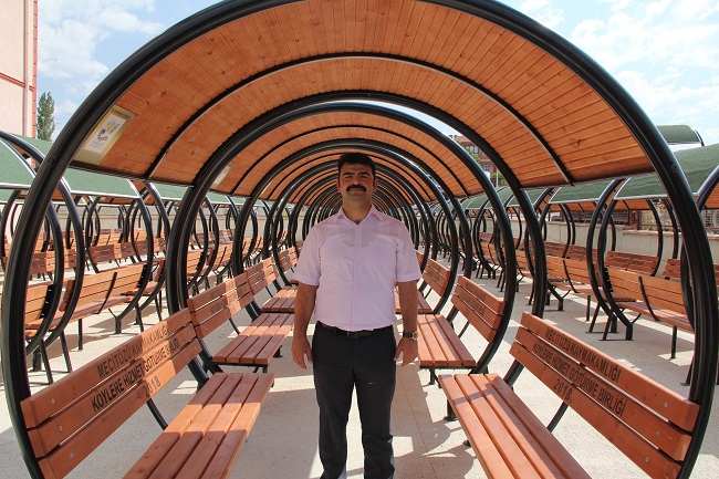 MECİTÖZÜ’NDE HER KÖYE BİR KAMELYA