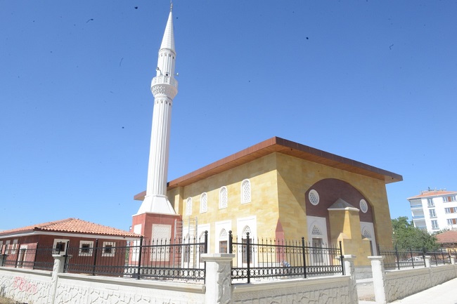 MAHALLE MESCİTLERİ BAYRAMA HAZIR