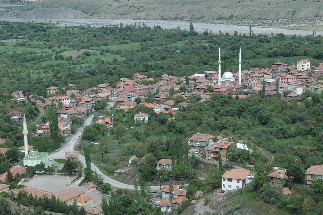 DAMLAMA İLE 150 DEKAR ARAZİ SULANACAK