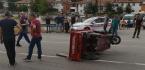 OTOMOBİL BİSİKLETLİ GENCE ÇARPTI