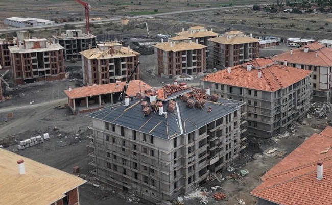 TOKİ YENİ YAŞAM ALANLARI OLUŞTURUYOR