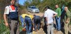 OTLARI YAKAYIM DERKEN KENDİNİ YAKTI