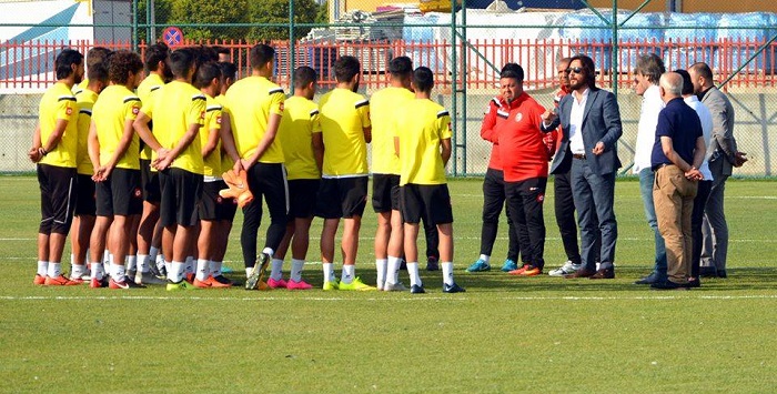 BAŞKAN OĞUZHAN YALÇIN’I AF ETTİ