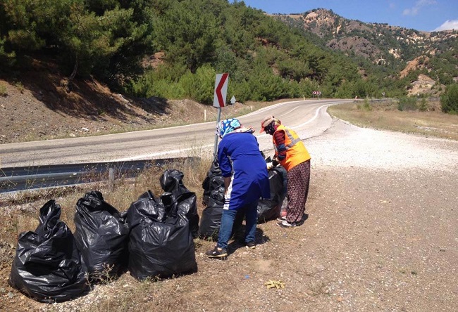 OĞUZLAR BARAJI ÇEVRESİ TEMİZLENDİ