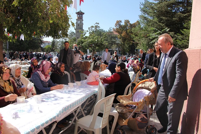 SUNGURLU BELEDİYESİ GELENEĞİ BOZMADI
