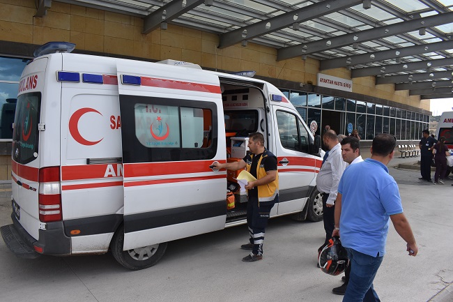 İNTİHAR GİRİŞİMİNDE ORTALIK KARIŞTI!