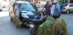 MOTOSİKLET İLE OTOMOBİL ÇARPIŞTI