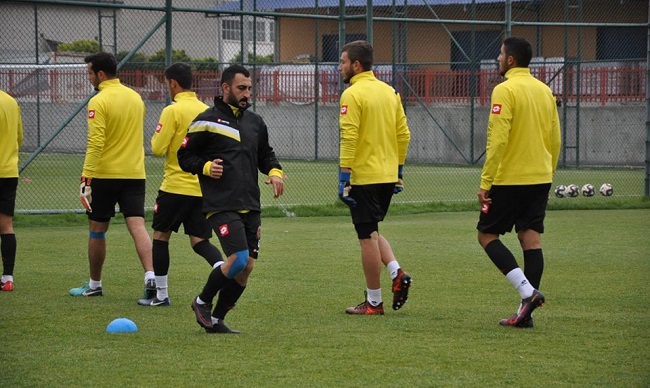 TAKIM TURGUTLU MAÇINA HAZIRLANIYOR