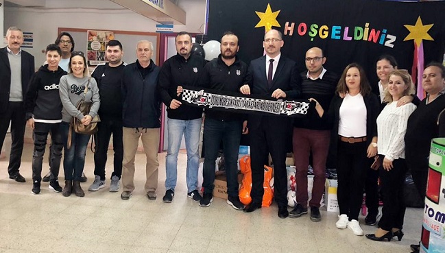KÖY OKULLARINA YARDIM EDECEKLER