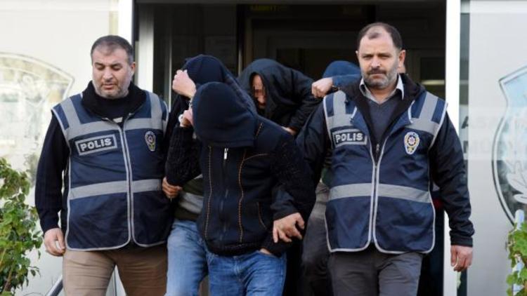 GASPÇILAR POLİSTEN KAÇAMADILAR