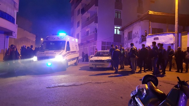 MOTOSİKLET KAZASINDA AĞIR YARALANDI
