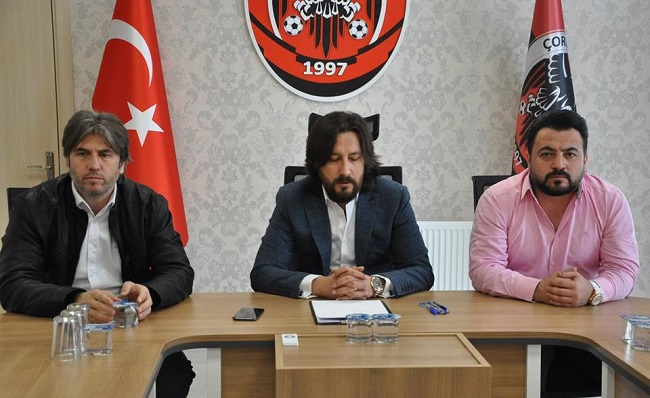 ŞAMPİYONLUK ŞANSIMIZI ZORA SOKTUK