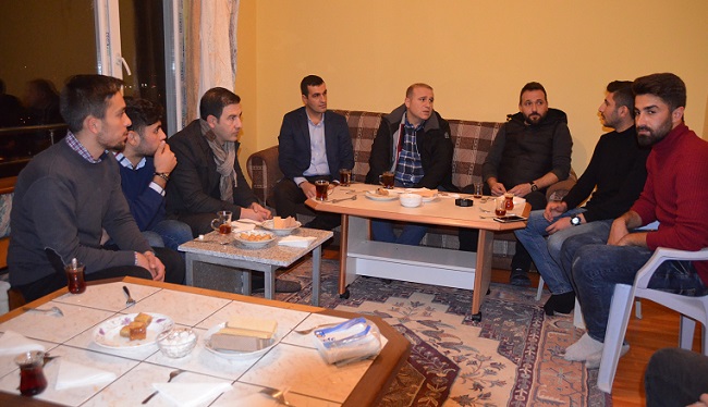 KAYMAKAM’DAN ÖĞRENCİLERE SÜRPRİZ ZİYARET