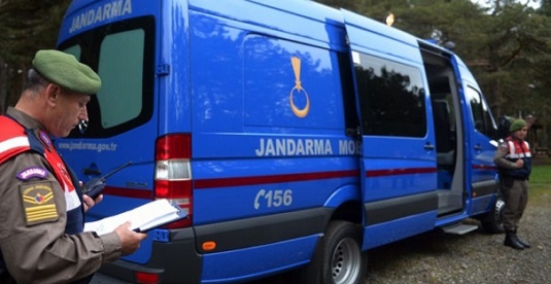 JANDARMA KAYIP GENÇ KIZI ARIYOR