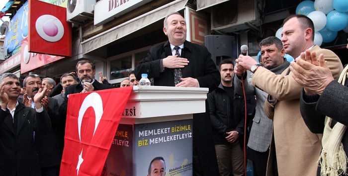 SEÇİM BÜROSU AÇILIŞINA YOĞUN KATILIM