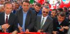 SEÇİM BÜROSUNA MİTİNG GİBİ AÇILIŞ