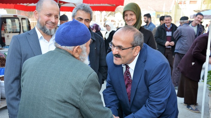 HALKIMIZIN TEVECCÜHÜ KARŞISINDA MUTLUYUZ