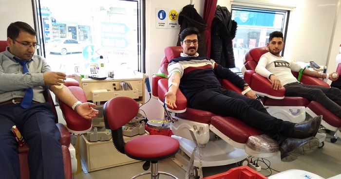 KIZILAY’A ÖĞRENCİLERDEN ANLAMLI DESTEK