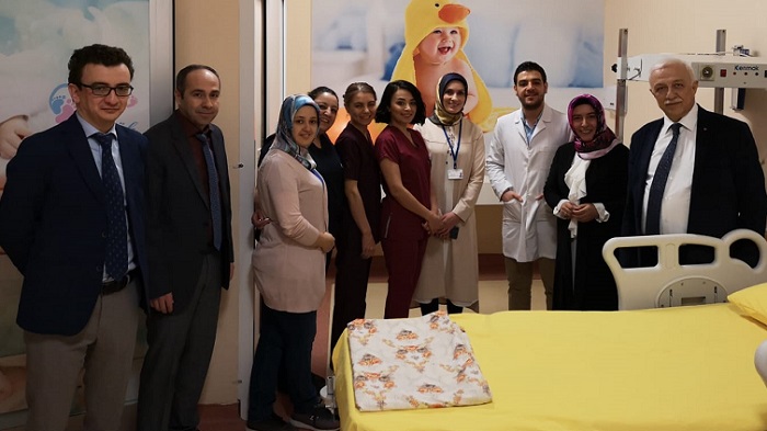 ANNE DOSTU HASTANE UNVANI ALDILAR