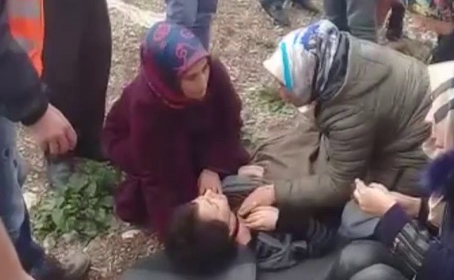 GENÇ KADIN KAZADA YARALANDI