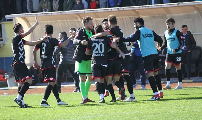 ÇORUMSPOR DEPLASMANDA KAZANDI