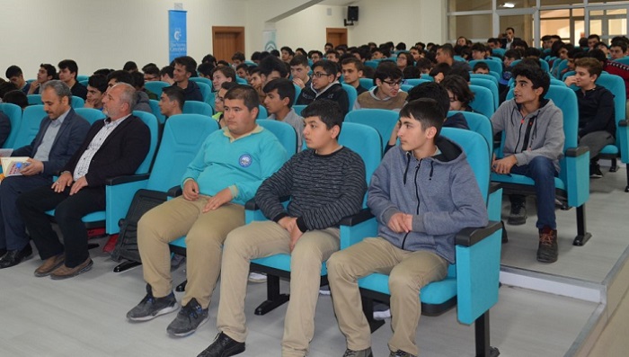 İLİM YAYMA’DAN OKULLARDA KONFERANS