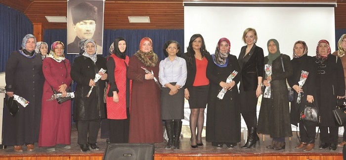 TOPLUMSAL YAŞAMDA KADIN PANELİ