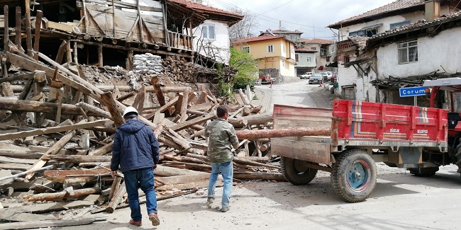 YILDIRIM HIZIYLA ÇALIŞMALARA BAŞLADI