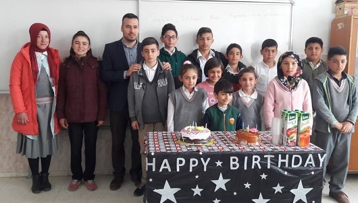 367 ÖĞRENCİNİN DOĞUM GÜNÜ KUTLANDI