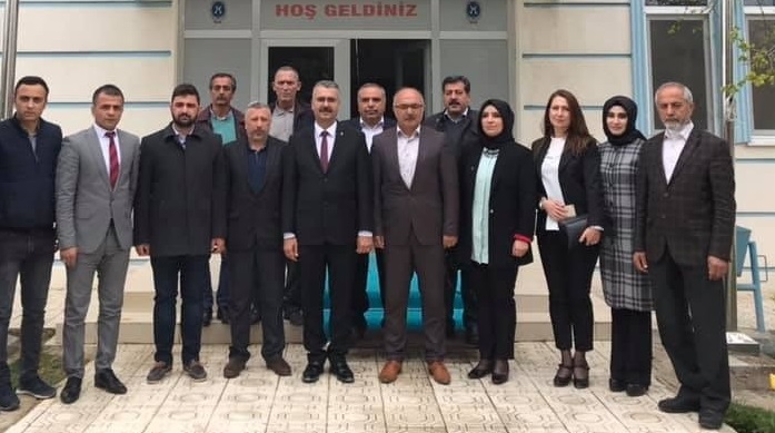 MİLLETİMİZE HİZMETE DEVAM EDECEĞİZ