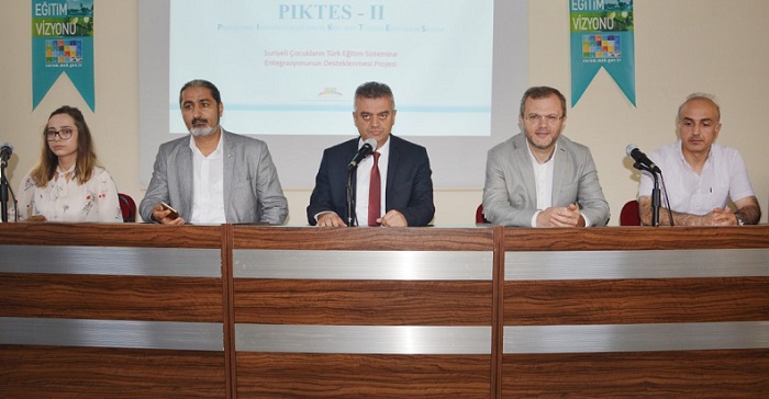 MÜLTECİ ÖĞRENCİLERİN DURUMU GÖRÜŞÜLDÜ