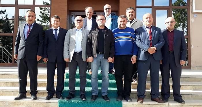 İLÇENİN SORUNLARINI VALİ’YE İLETTİLER