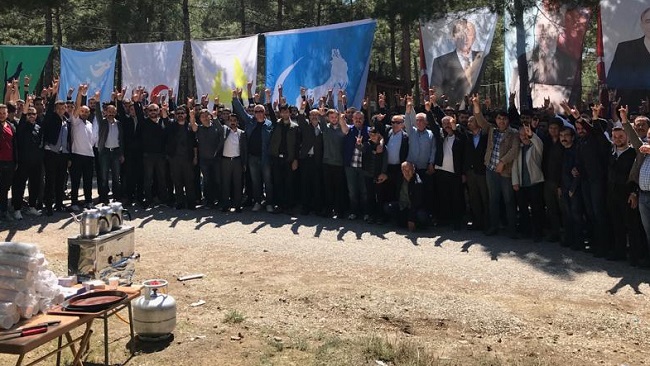 ÜLKÜCÜLER BİRLİK ŞENLİĞİNDE BULUŞTU