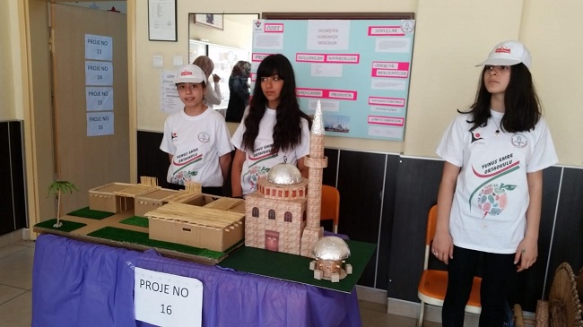 ÖĞRENCİLERİN PROJELERİ BEĞENİ TOPLADI
