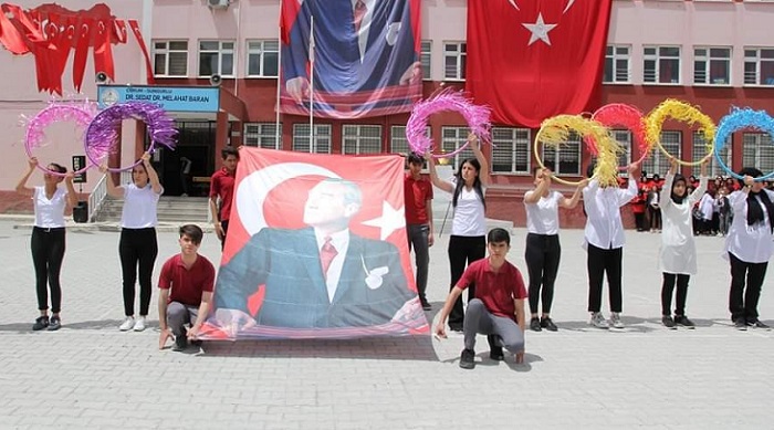 ÇORUM’DA 19 MAYIS COŞKUYLA KUTLANDI