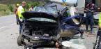 OTOMOBİL KAZADA BU HALE GELDİ