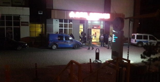 YAŞLI KADIN EVDE ÖLÜ BULUNDU