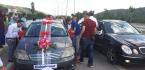 EN MUTLU GÜNLERİNDE YOLDA KALDILAR