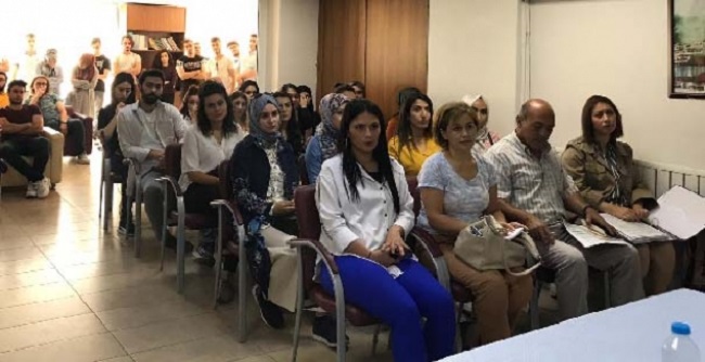 ÜNİVERSİTE ÖĞRENCİLERİ BİLGİLENDİRİLDİ