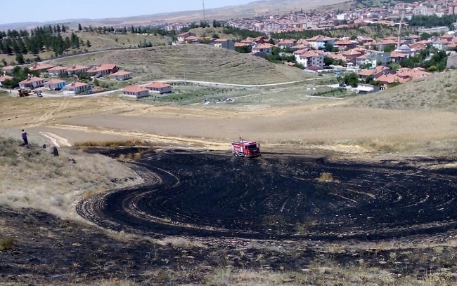 DÖRT AYRI YERDE YANGIN ÇIKTI